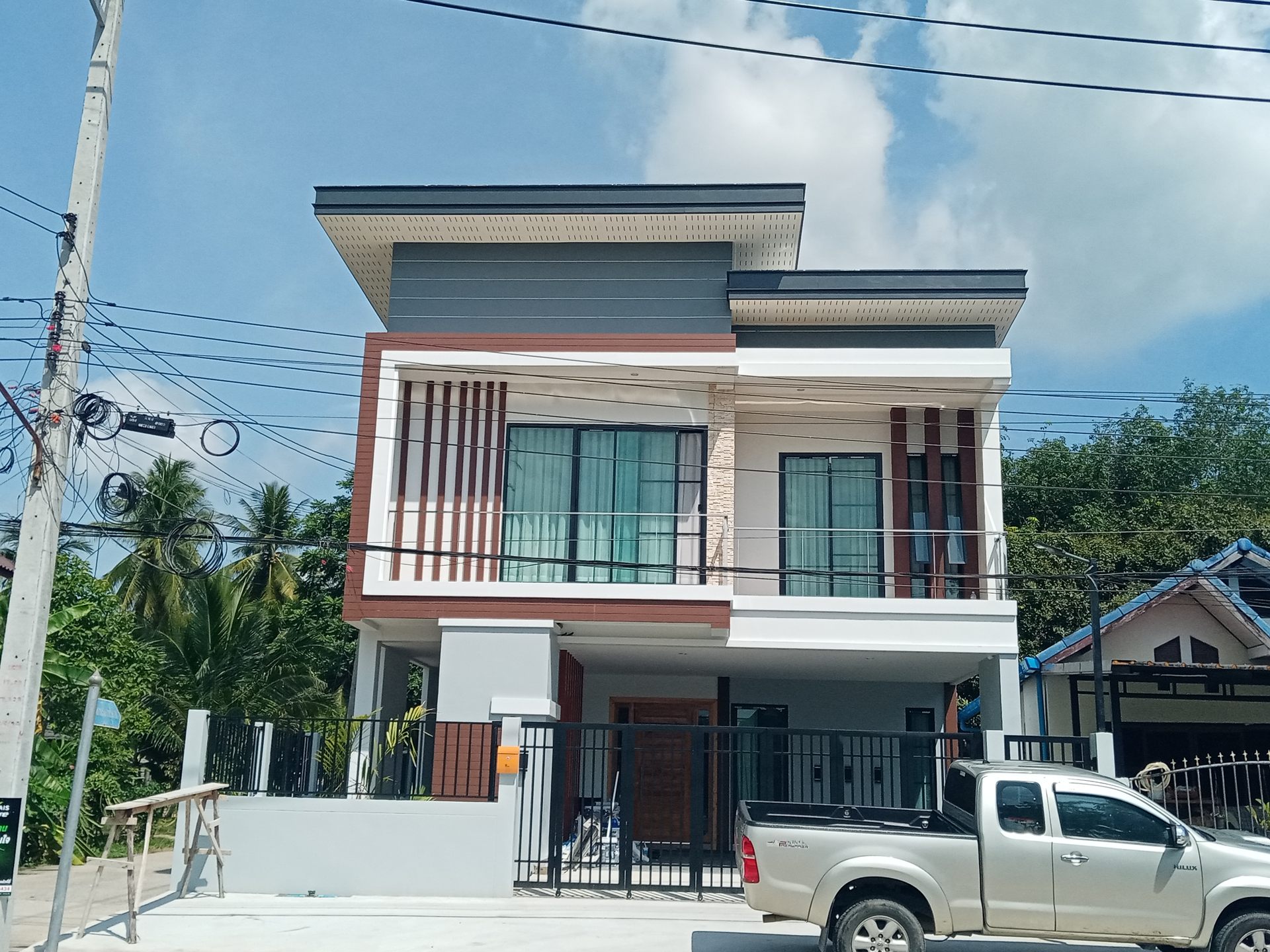 สร้างบ้านโมเดิร์น